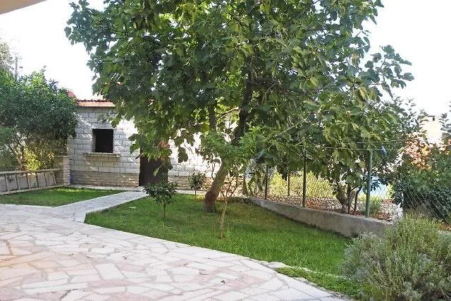 Apartments Ante 0*, Trogir Croatia