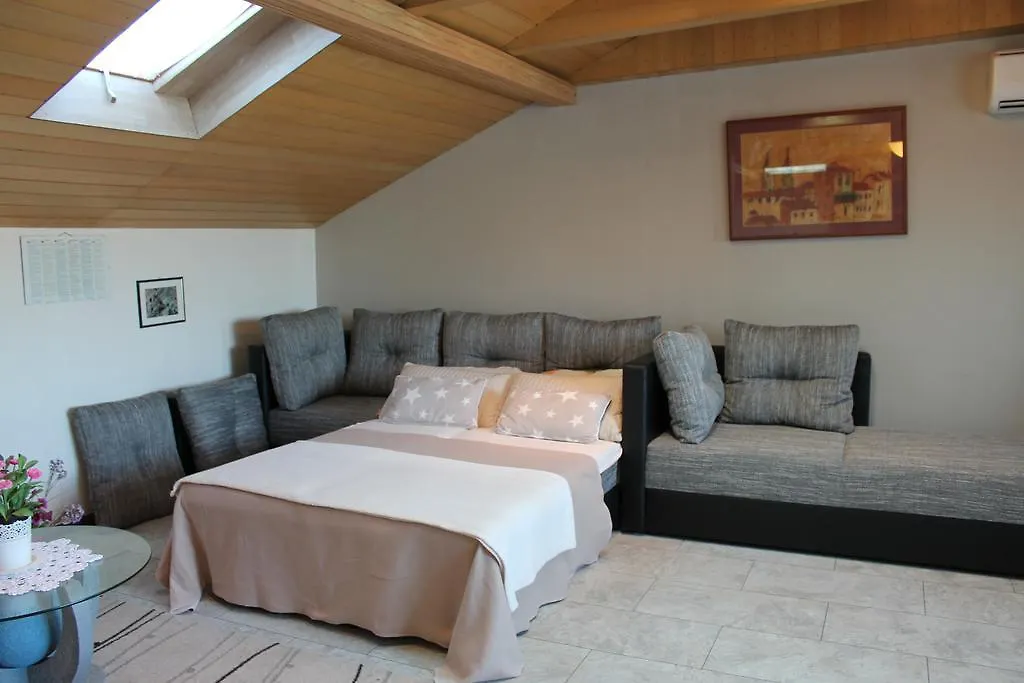 Apartments Ante Trogir