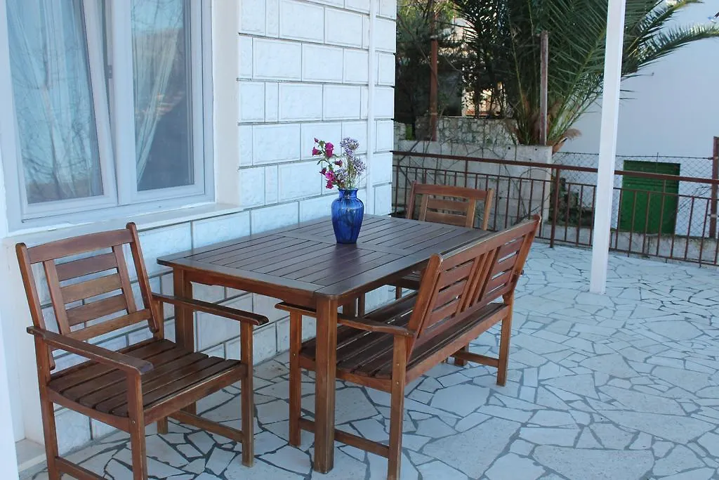 Apartments Ante 0*, Trogir Croatia